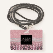 シックガーリーピンクヒョウアニマルプリントグリッター画像 バッジ (正面ランヤード)