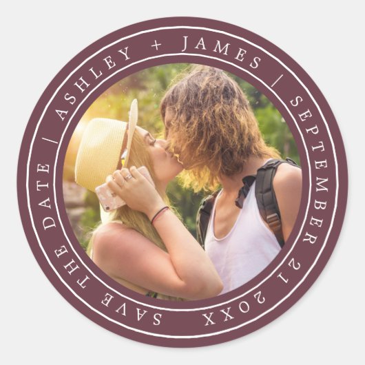 シックシンプルなSave the Date 結婚's Photo Burgundy ラウンドシール (正面)
