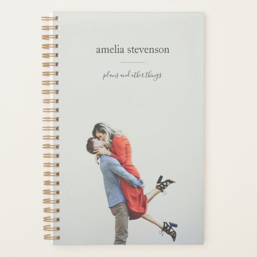 シックシンプル名前をカスタムするオーバーレイのフルページフォト プランナー手帳 (正面)