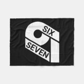 シックスセブンミーム おもしろい フリースブランケット (正面(横))