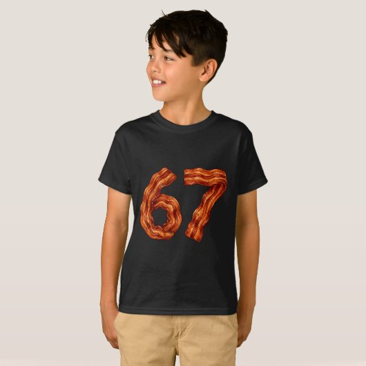 シックス セブン ベーコン クール ミーム 67 楽しい 数字 Tシャツ (正面フル)