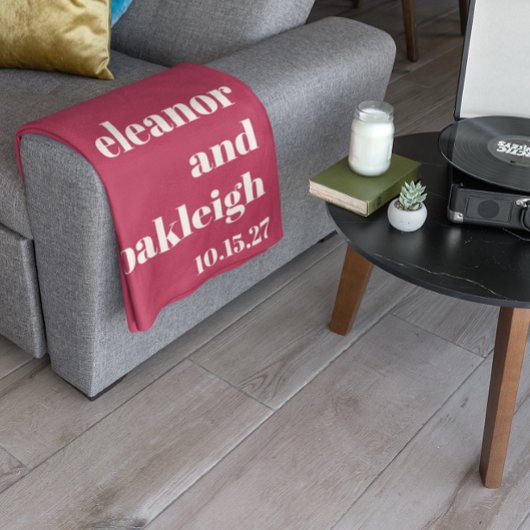 シックタイポグラフィマゼンタレッドアイボリーカスタムウェディング フリースブランケット