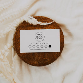 シックタイポグラフィロゴビジネス報酬6パンチ ロイヤリティカード