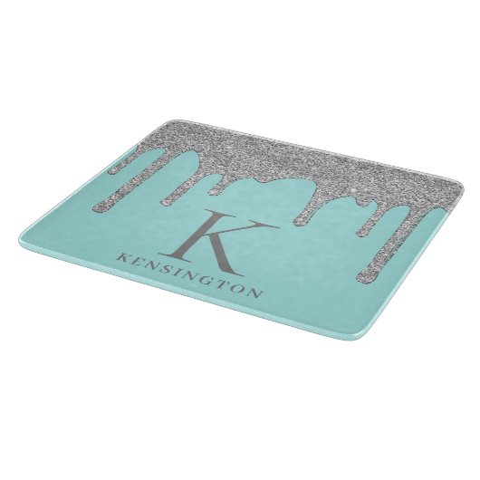 シックティール(緑がかった色)シルバースパークルグリッタードリップスモノグラム カッティングボード (角)