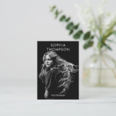 シックトレンディー白黒プロフェッショナル写真QRコード 名刺 (スタンド正面)