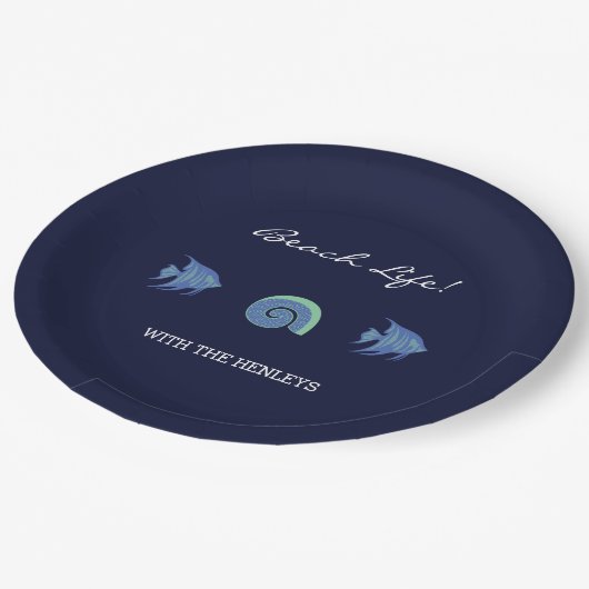 シックネイビーブルーフィッシュシェルファミリーネームビーチハウス ペーパープレート (アングル)