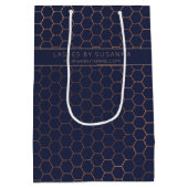シックバラゴールドフォイルネイビーブルージオメトリック企業のス ミディアムペーパーバッグ (裏面)