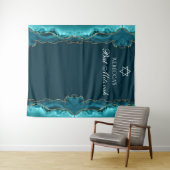 シックバルミツワーパーティーティール（緑がかった色）金ゴールドフォトブース タペストリー (インサイチュ(横))