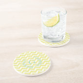 シックパステルイエローティール(緑がかった色)シェブロンカスタムモノグラム コースター (側面)