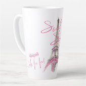 シックパリエッフェルタワーパーソナライズされたSweet sixteen カフェラテマグ (左アングル)