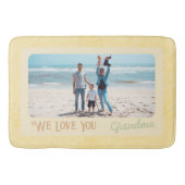 シックパーソナライズされたフォト文字おばあちゃんギフトイエロー バスマット (正面)