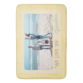 シックパーソナライズされたフォト文字おばあちゃんギフトイエロー バスマット (正面縦)