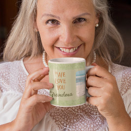 シックパーソナライズされたフォト文字おばあちゃんギフトグリーン コーヒーマグカップ