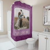 シックパーソナライズされたフォト文字おばあちゃんギフトレッド シャワーカーテン (インサイチュ)