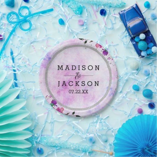 シックパープルフローラ&シルバーフレーム結婚ズモノグラム ペーパープレート (パーティー)