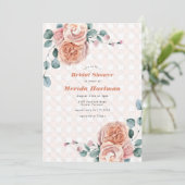 シックピーチフローラユーカリプタピクニックブライダルシャワー 招待状 (スタンド正面)