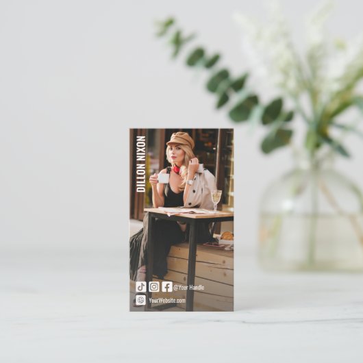 シックファッションソーシャルメディア写真 名刺 (スタンド正面)