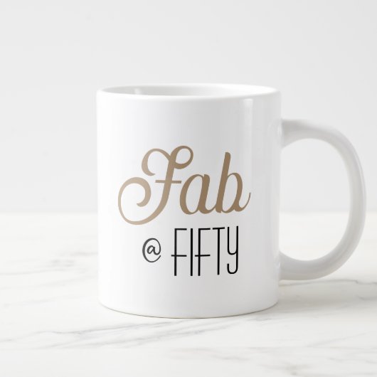 シックファブアットフィフティ金ゴールドタイポグラフィ50th誕生日 ジャンボコーヒーマグカップ (右)