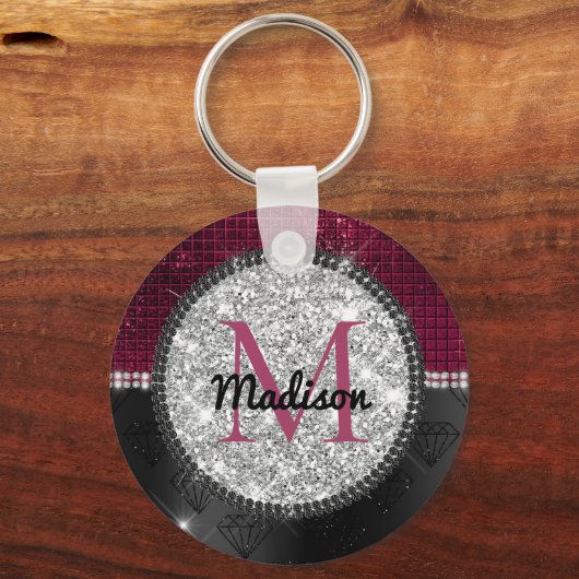 シックフェイクシルバーグリッターブルガンディブラックモノグラム キーホルダー (正面)