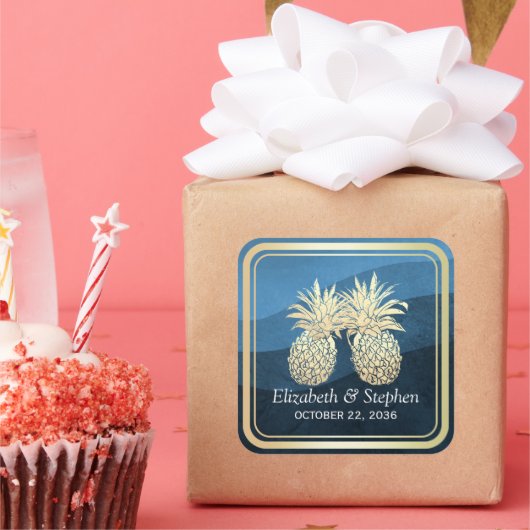 シックフェイク金ゴールドパイナップルカップルブルー結婚ウェーブズ スクエアシール (パーティー)