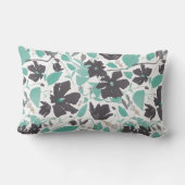 シックフェミニングレイティール(緑がかった色)フローラルパターン ランバークッション (裏面)