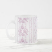 シックフランスの，ピンク，トイル，フローラ，パタービクトリアンン，フィート フロストグラスマグカップ (左)