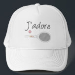 シックフランスのJアドレテニスプレーヤーデザイン キャップ<br><div class="desc">私は白いレトロなテニスラッフランスのケットとシックな言語のテニスデザインが大好き。パーソナライズされたクラシックシッ名門私立校風のク&テエレガントニスデザインギフトのためのテニス。シンプルテニスのコーチやテニスチームのためのミニマリストのギフト。テニスパーソナライズされた選手のためのギフト。J'adoreテニスイラストレーション。トレンディーテニス選手トーナメントパステル美学ホームデコール。トレンディーモダンテニス選手のギフト。スクールテニスカッコいいコーチやスクールテニスのチームにレトロなギフトを！テニス結婚アイディア。彼または彼女のためのテニスの贈り物。</div>