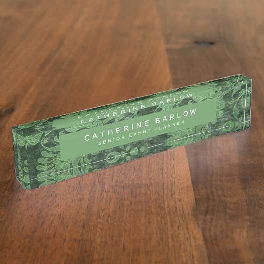 シックボタニカルグリーンアンティークフローラ デスクネームプレート (側面)