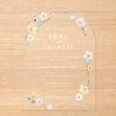 シックボホパステルワイルドフラワーズ春サマー結婚ズ アクリル招待状 (正面)