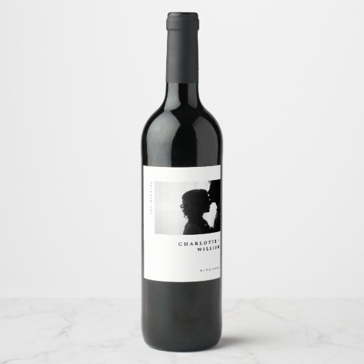 シックミニマルモダンタイポグラフィ写真結婚の ワインラベル (正面)