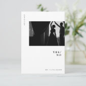 シックミニマルモダンタイポグラフィ写真結婚の 出欠カード (スタンド正面)