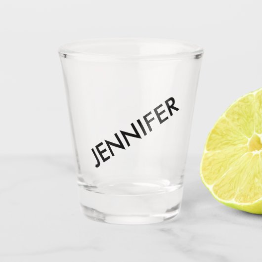 シックモダンで贅沢な名前を付けパーソナライズされたる ショットグラス (正面)