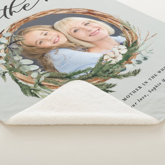 シックモダンなエレガント葉のリース写真母 シェルパブランケット (3/4)