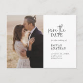 シックモダンな白黒のQRコード日付の保存 インビテーションポストカード (正面)