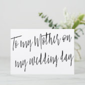 シックモダンな"私の結婚式の日に私の母に" カード (スタンド正面)