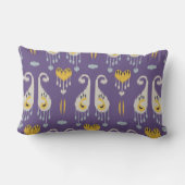 シックモダンイエローと紫のイカット枕 ランバークッション (裏面)