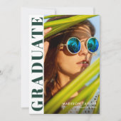 シックモダンエメラルドグリーンホワイト写真卒業 案内状 (正面)