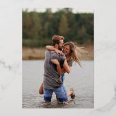 シックモダンゴールドフォイルブラック&ホワイトフォト結婚ズ 箔招待状 (裏面)