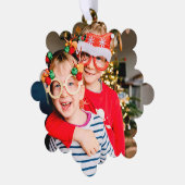 シックモダンスクリプトビッグフォトクリスマスホリデー オーナメントカード (左)