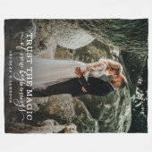 シックモダンズ·ラ結婚ブ·カップル·トラスト·魔法写真 フリースブランケット (正面(横))