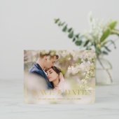 シックモダンタイポグラフィ写真の保存日付 箔招待状ポストカード (立ち正面)