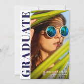 シックモダンネイビーブルーとホワイト写真卒業 案内状 (正面)