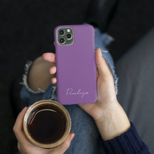 シックモダンネームパーソナライズされたスクリプトDusky Purple iPhone 13ケース