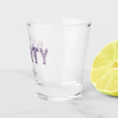 シックモダンパープルグリッターモノグラムバースデーパーティー ショットグラス (右)