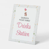 シックモダンピンク赤ちゃんシャワーバー台座看板 台座サイン (正面)