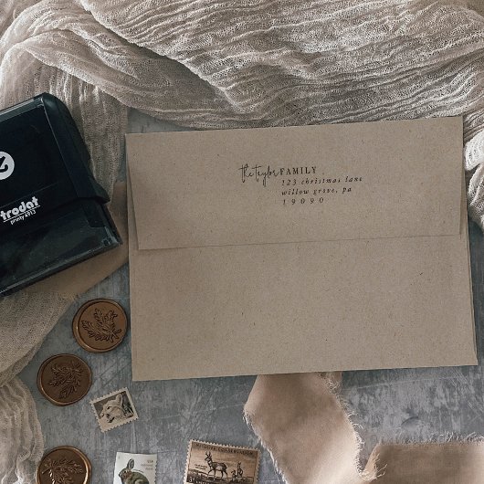 シックモダンファミリーホリデーカードエンベロープ セルフインキングスタンプ