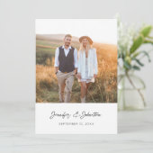 シックモダンフォトヴェルティW日付V2を保存 招待状 (スタンド正面)