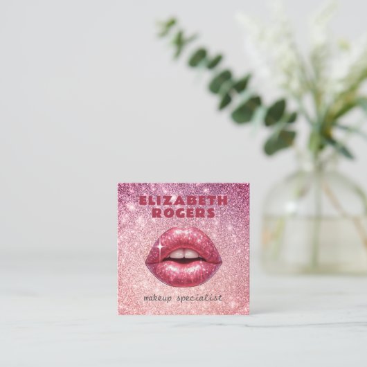 シックモダンプロフェッショナルメイクアップアーティストQRコード スクエア名刺 (スタンド正面)