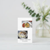 シックモダンミニマル写真撮影タイポグラフィ 名刺 (スタンド正面)