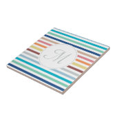 シックモノグラムパステルレインボー水平ストライプ タイル (側面)